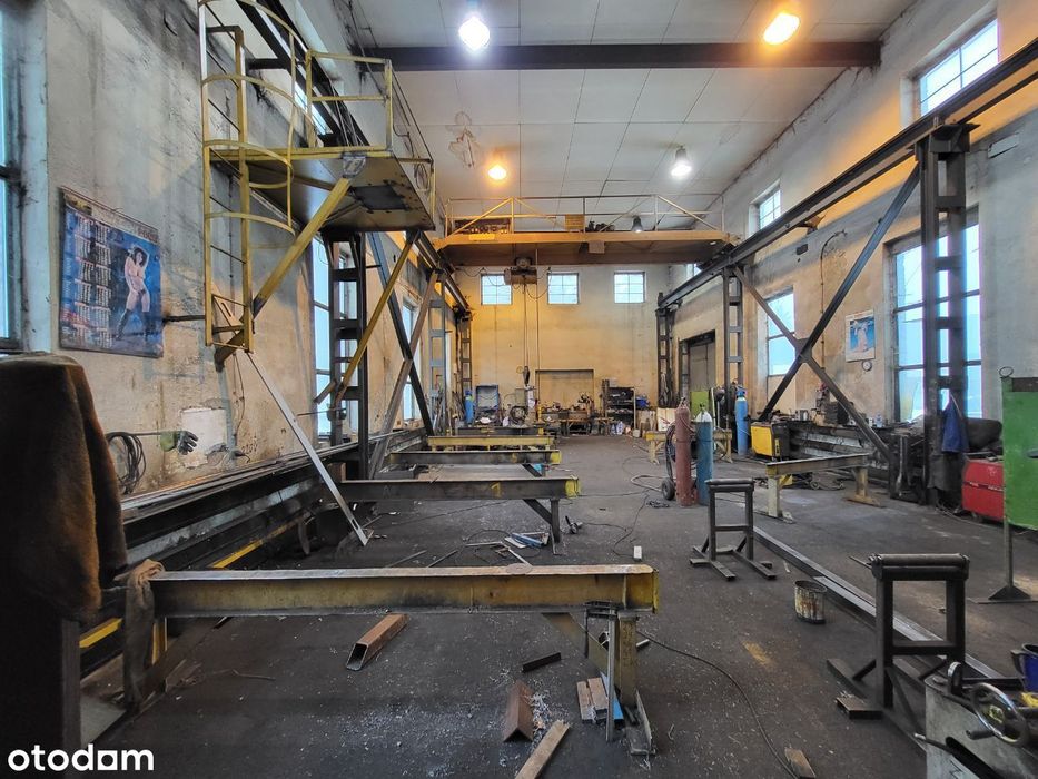 Hala/Magazyn, Częstochowa