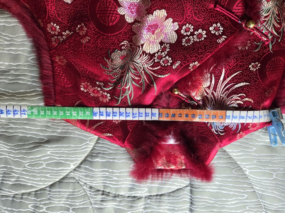 Colete oriental em seda. Medidas nas fotos