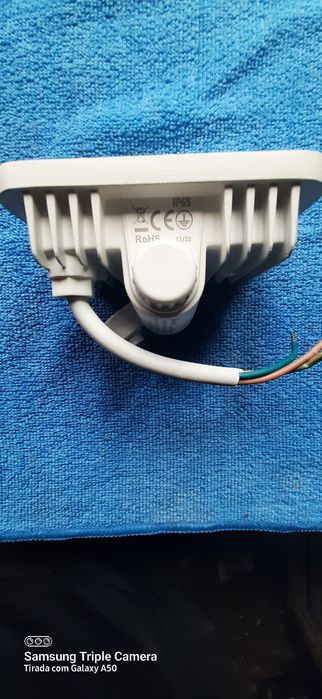 Focos brancos para interior ou exterior