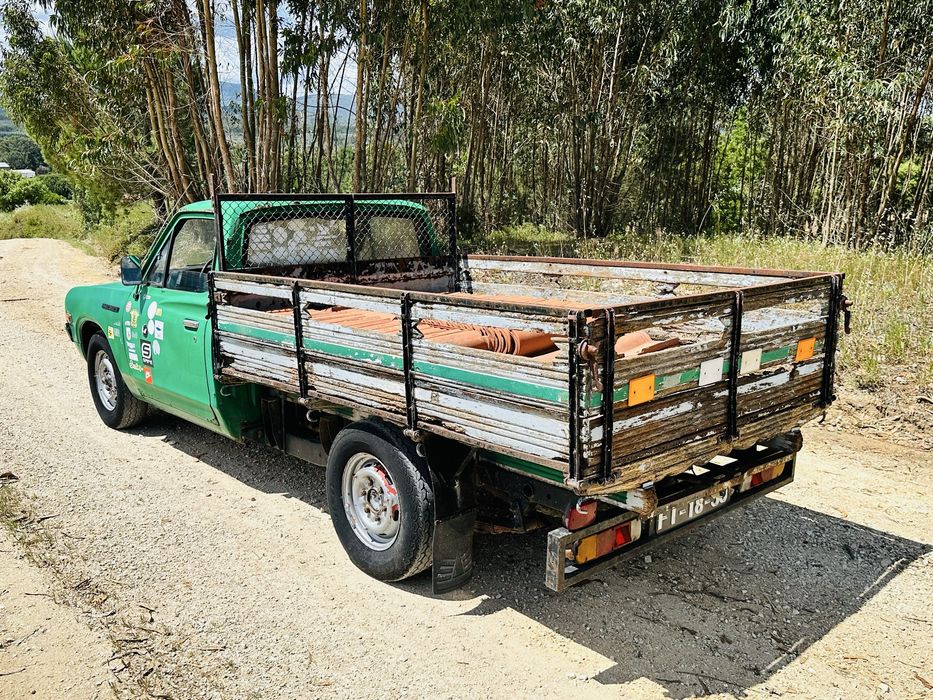 Carrinha caixa aberta/ Pick up Datsun 620