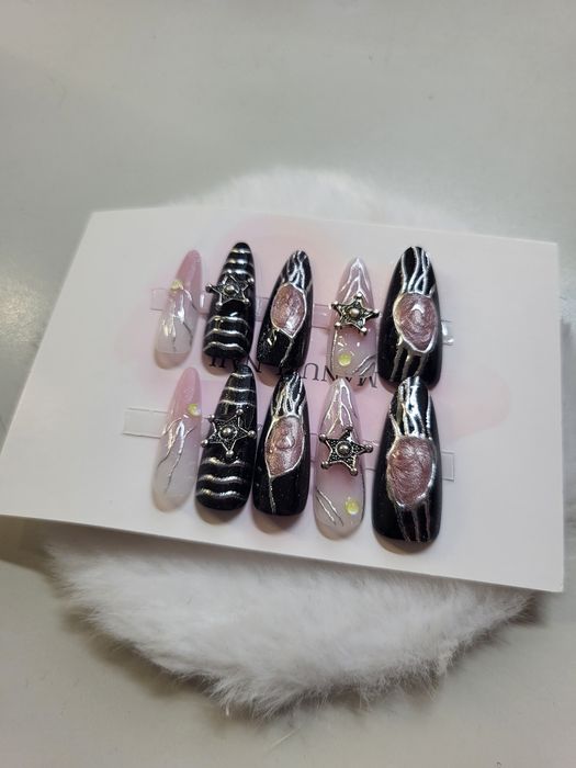 Tipsy press on nails gothic gwiazdki kocie oko czarne różowe srebro S y2k