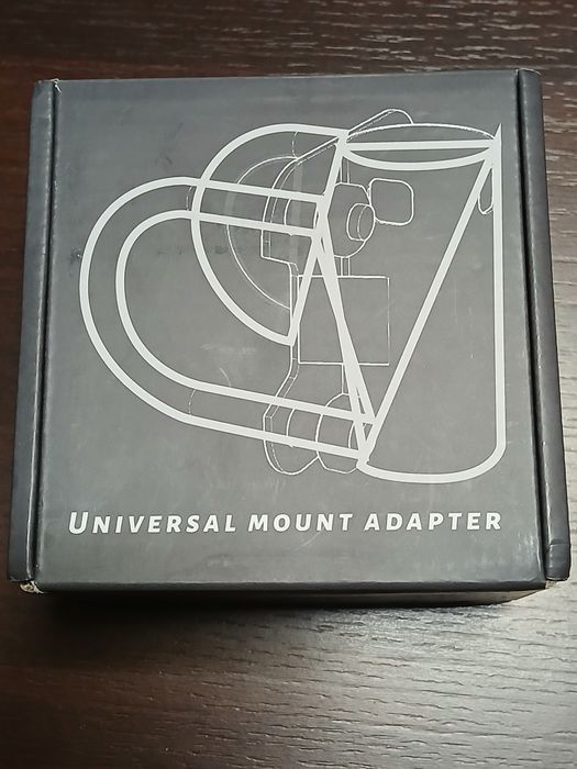 Adapter montażowy do anten satelitarnych