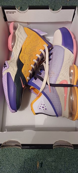 Sprzedam Nowe buty Nike