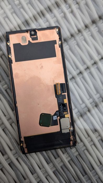 Google Pixel 6 Pro czytnik linii papilarnych biometrycznych biometria