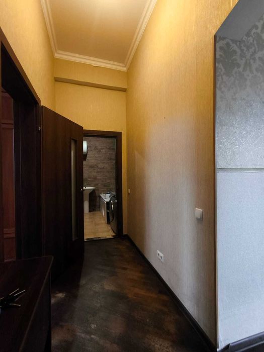 Продаж 2к квартири Бульвар Тараса Шевченка 48А Історичний Центр Царський будинок Без Комісії ТОП