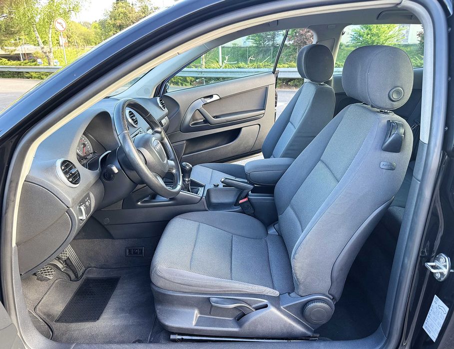Audi A3 1.6 Tdi Sport C/Novo