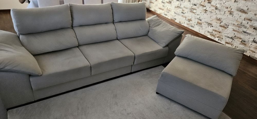 Sofá com chaise longue 2.70 cumprimento x 1.80 largura
