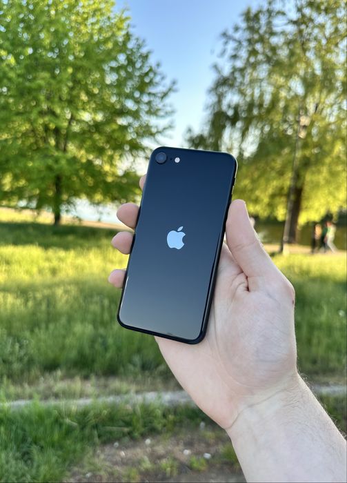 iphone se 3 - купить мобильные телефоны и смартфоны - Цена на OLX.ua