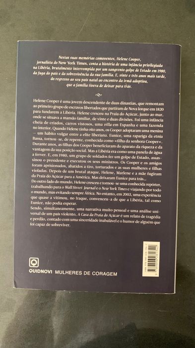 Livro “A casa da praia do açúcar” de Helene Cooper