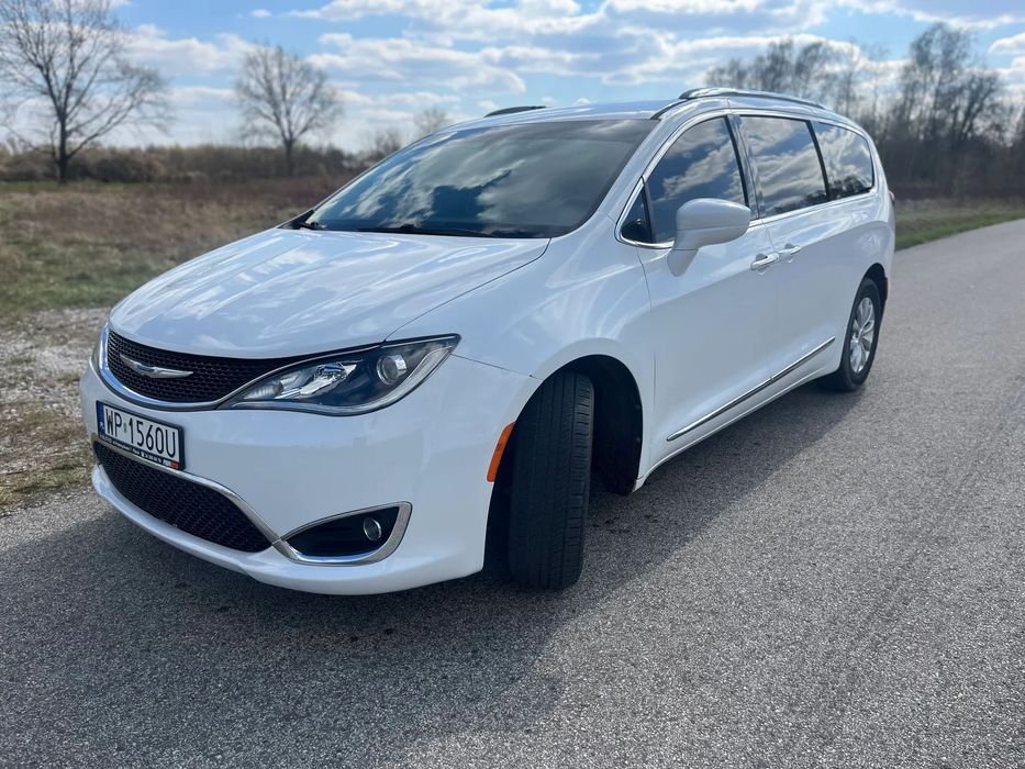 Chrysler Pacifica Touring L Plus I właściciel w Polsce