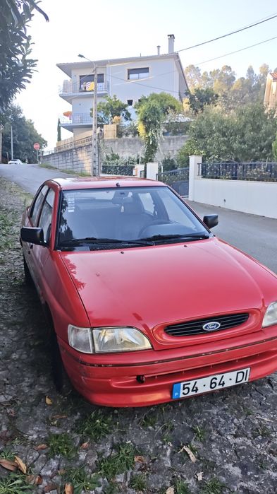 Ford Escort CL 1.3i (1994) – 5 Portas – A rodar diariamente — photo 2