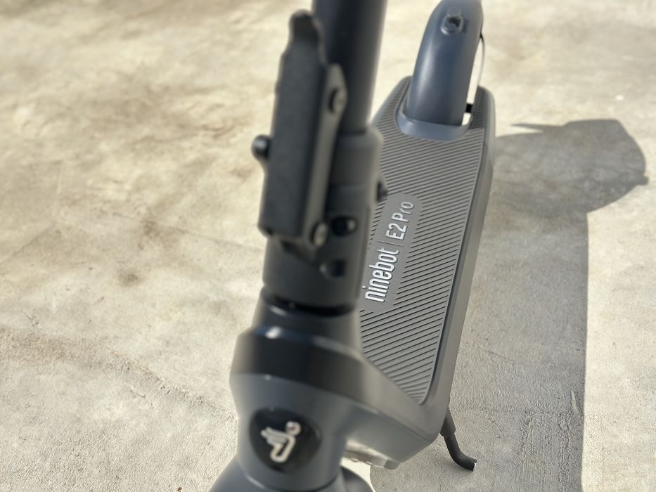 Trotinete Elétrica SEGWAY-NINEBOT NINEBOT E2 Pro E (750 W - Autonomia: 40 Km) usado