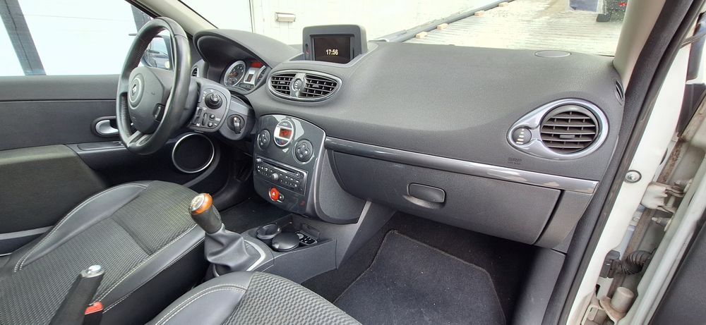 Renault clio 1.2 turbo TCE