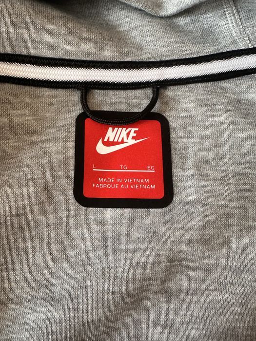 Толстовка чоловіча Nike Tech Fleece Full-Zip Hoodie Grey FB7921-063
