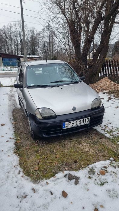 Fiat Seicento srebrny
