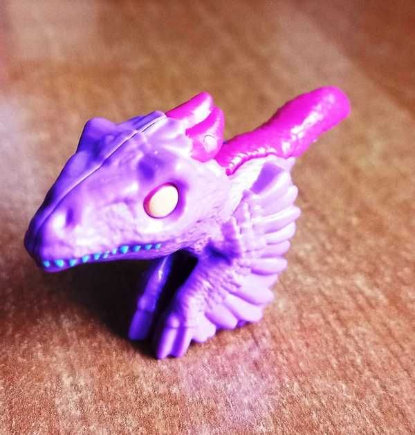 Kinder Joy Jurassic World (dinozaur) Archaeopteryx