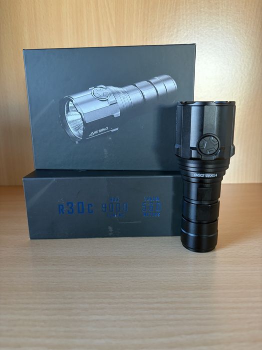 Imalent R30C Latarka Tiny Monster•9000 Lumen