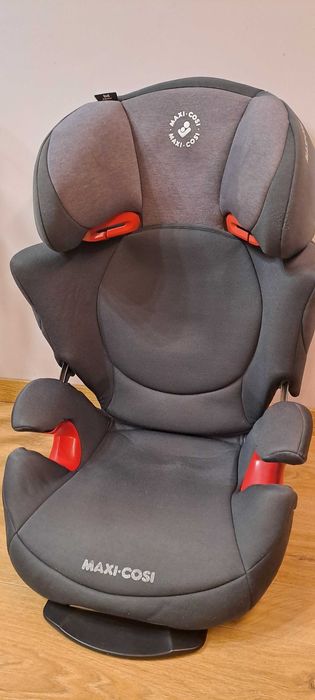 Fotelik samochodowy Maxi Cosi Rodifix Airprotect