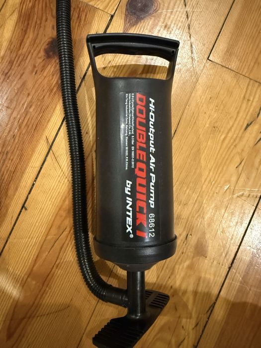 Bomba de Ar Intex - Usada, em Bom Estado!