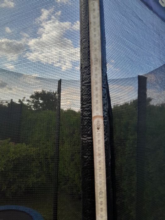 Trampolina ogrodowa