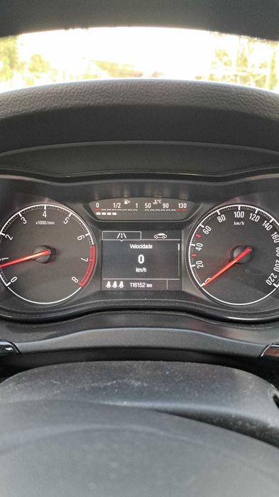 Opel Corsa-e — fotografia 5