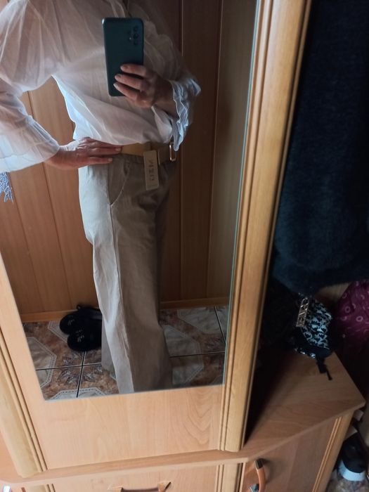 Spodnie szeroka nogawka