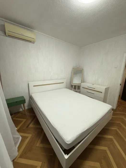 Оренда 2к.квартири метро Оболонь