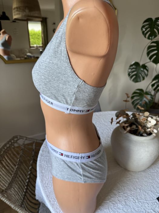Tommy Hilfiger komplet szary L
