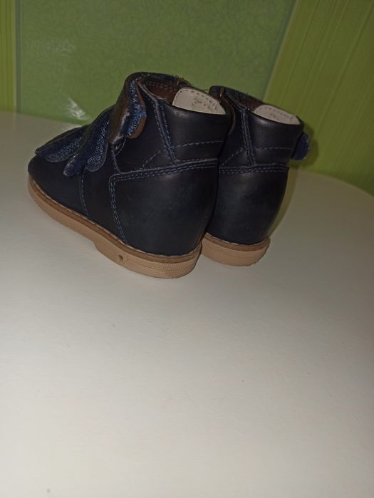 Сандалі для хлопчика