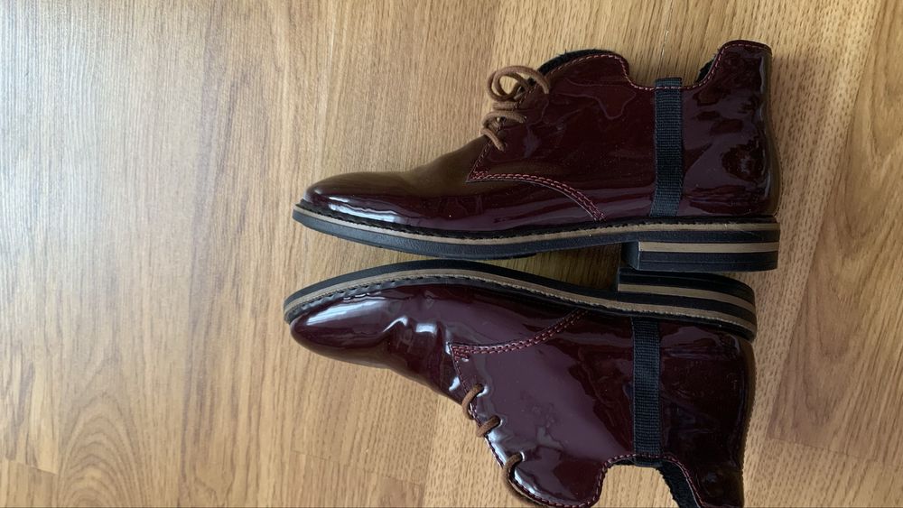 Оксфорди rieker 38 р. Туфлі весняні