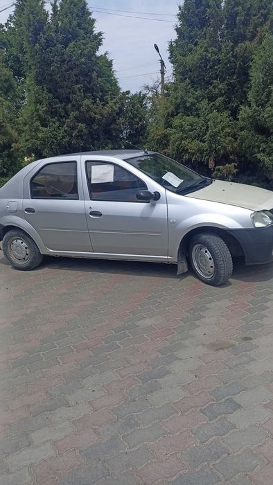 Автомобіль Дачія