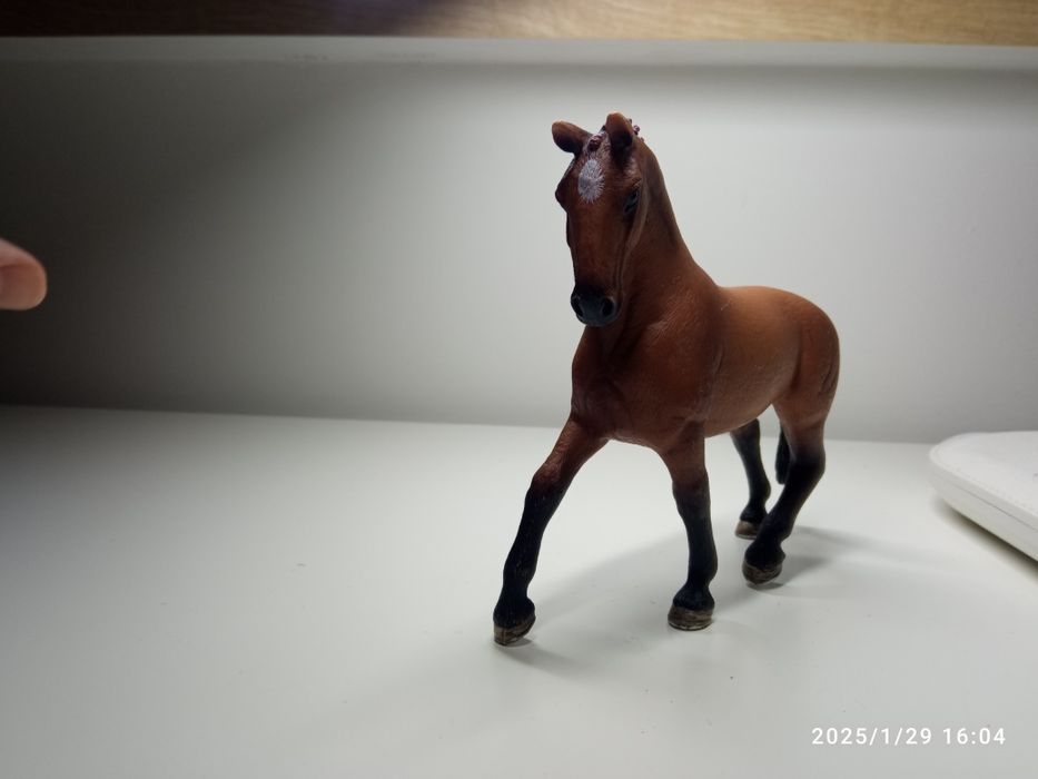 Brązowa klacz schleich