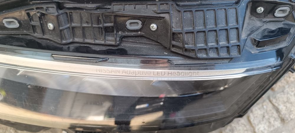 Farol Nissan Qashqai full led adaptive