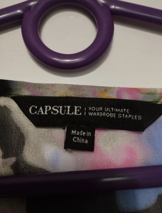 Niepowtarzalna szyfonowa bluzeczka w kwiaty