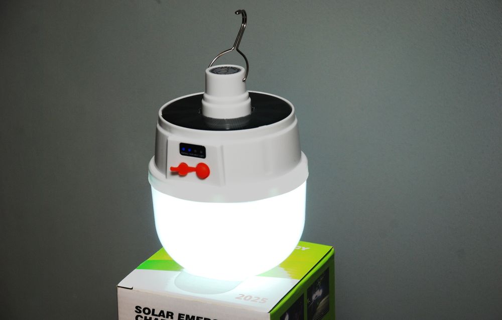 Лампа акумуляторна з сонячною панеллю, кемпинг, лампочка на батарейках