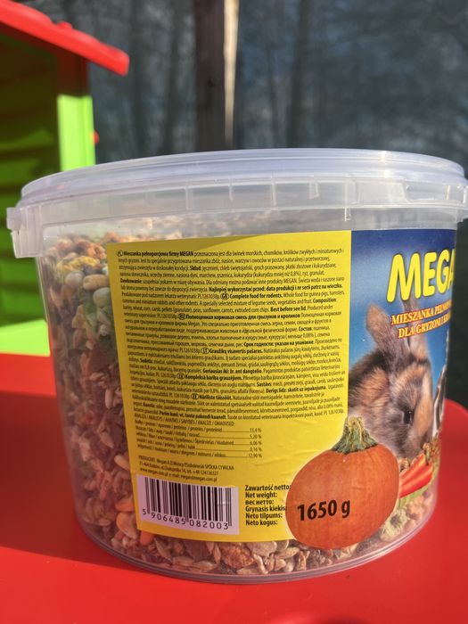 karma dla królików i gryzoni