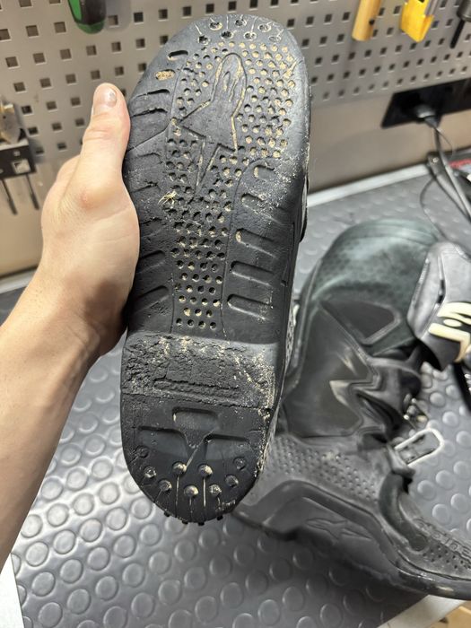 Продам мото боти кросс/ендуро Alpinestars tech10