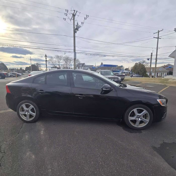 Volvo S60 T5 Dynamic      2017