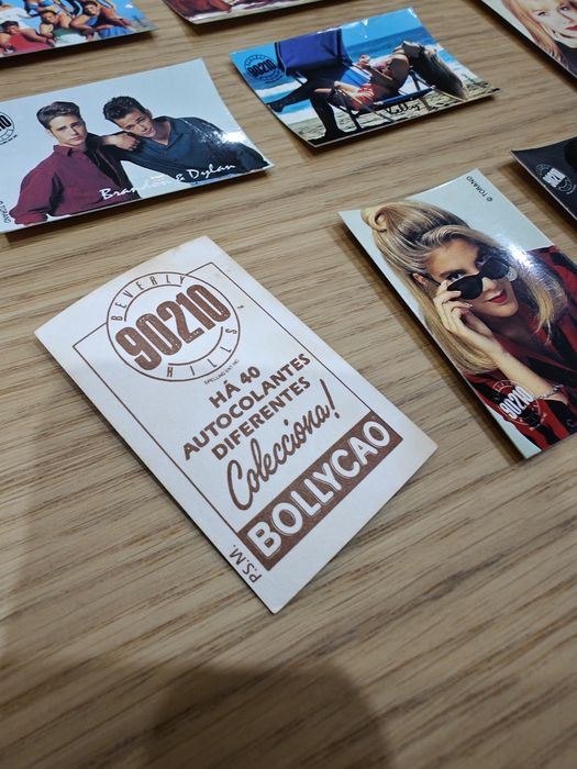 Lote Autocolantes Vintage Beverly Hills 90210 – Brindes Bollycao Anos 90 (Impecáveis!)