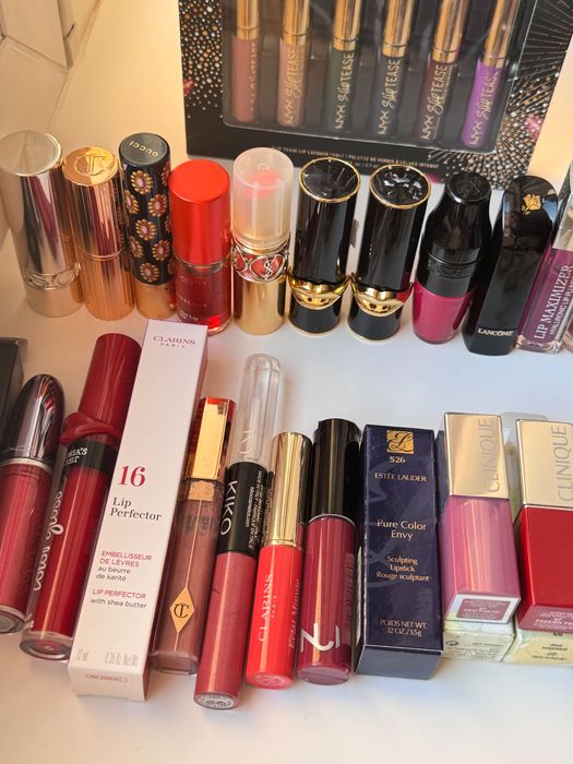 Помада, блиск dior clarins charlotte tilbury nyx kiko pat ysl mac