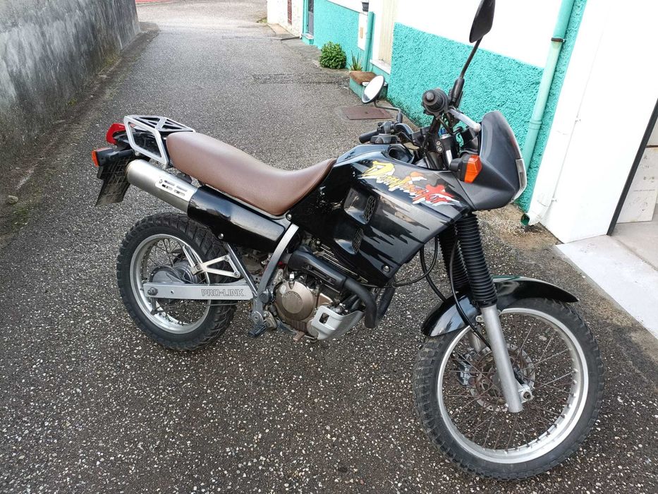 Honda NX 250 Dominator