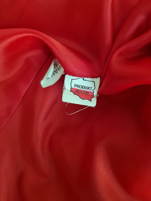 Czerwony płaszcz rozm. M