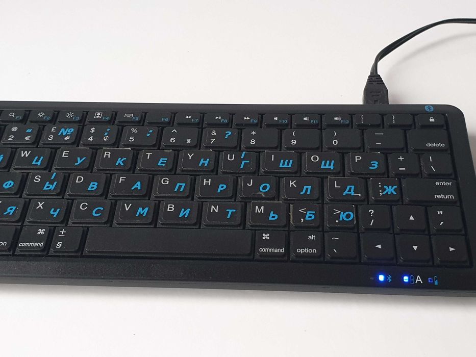 міні клавіатура  Bluetooth  iPad Cygnett CY0162KBKEY Android, iOS  Windows