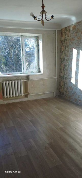 Продаж двух кімнатної квартири