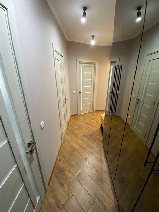 Здам 2-х кв,Святопетрівське,Б-р Л.Украінки 10-в