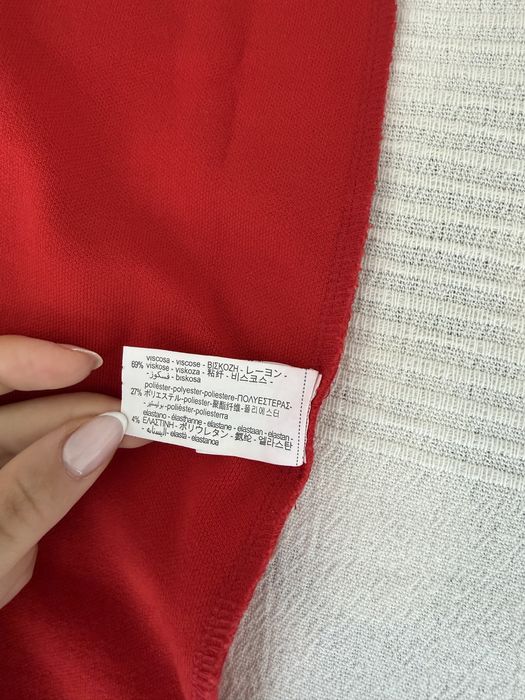 Червона сукня Zara. Розмір С