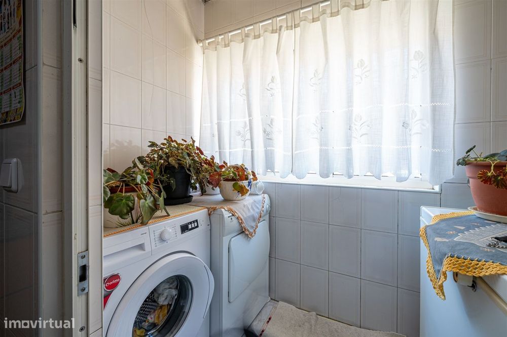 Apartamento T3 Venda em Oliveira de Azeméis, Santiago de Riba-Ul, Ul,