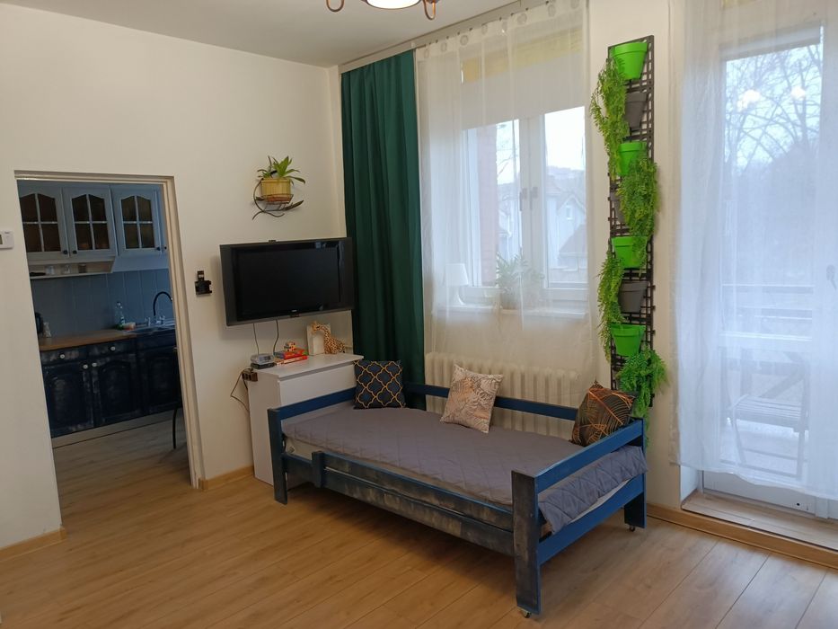 Duża kawalerka ulKossaka 12 z balkonem przy galerii kasztanowa