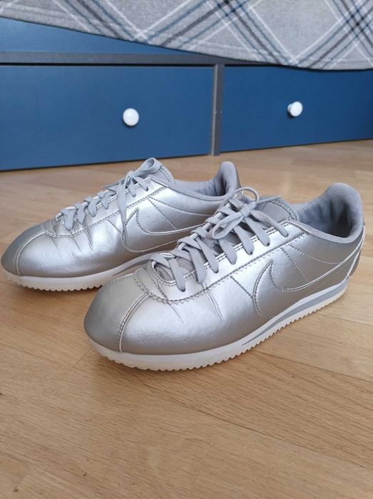 Жіночі кросівки снікерси Nike Cortez | розмір 40
