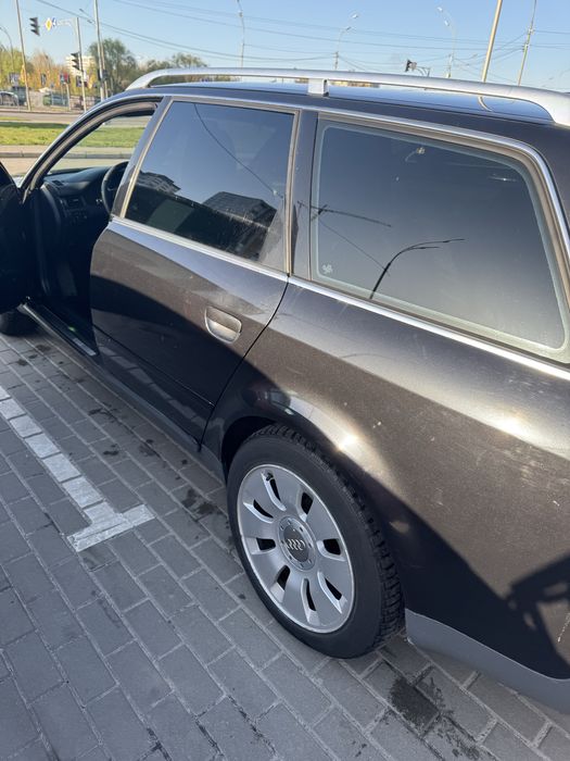 Audi a6 c5 2000 року